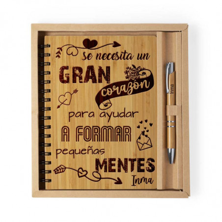 Libreta con bolígrafo de madera (Gran corazón)
